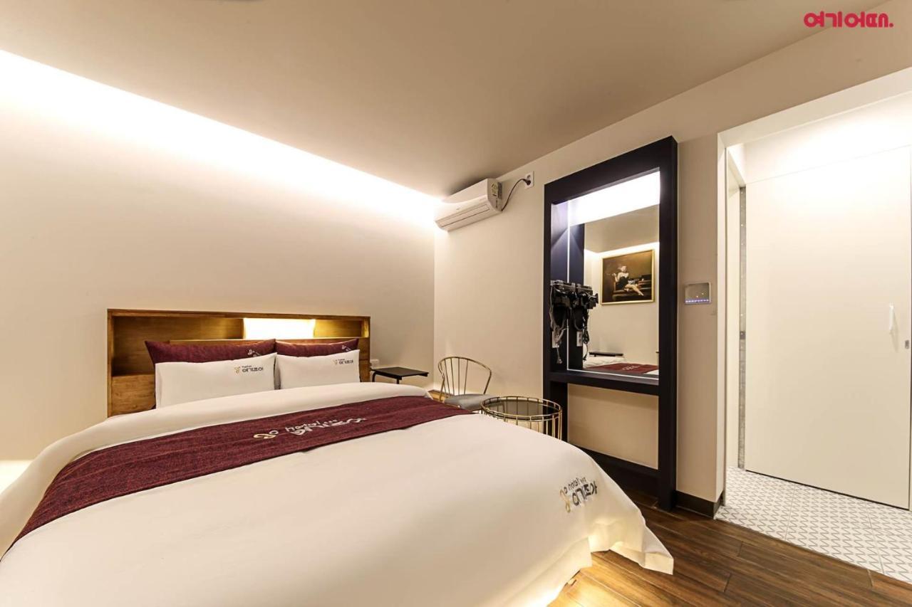 Hotel Yeogijoa Gwangju Metropolitan City Exterior photo