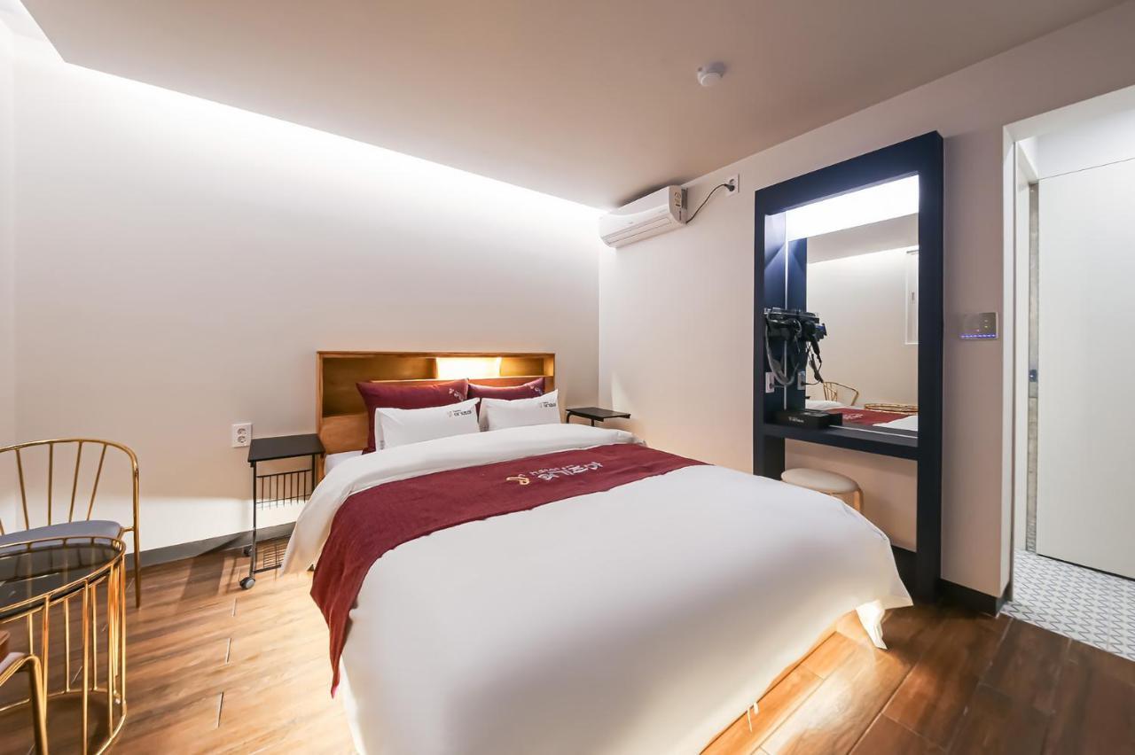 Hotel Yeogijoa Gwangju Metropolitan City Exterior photo